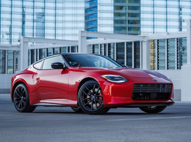 The Z is one of the Most Dramatic Attention Grabber Sports Cars